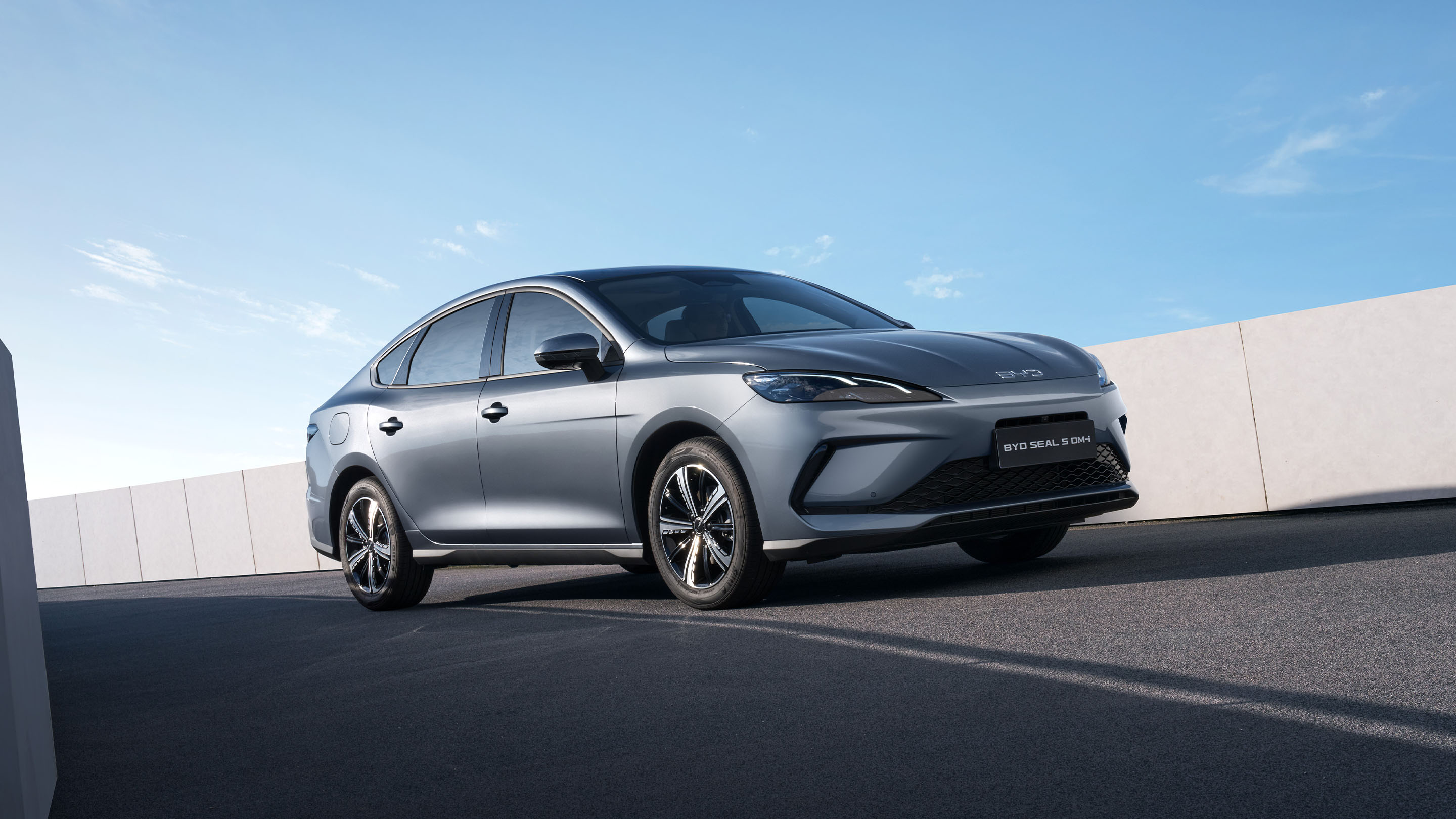 BYD SEAL 5 DM-i